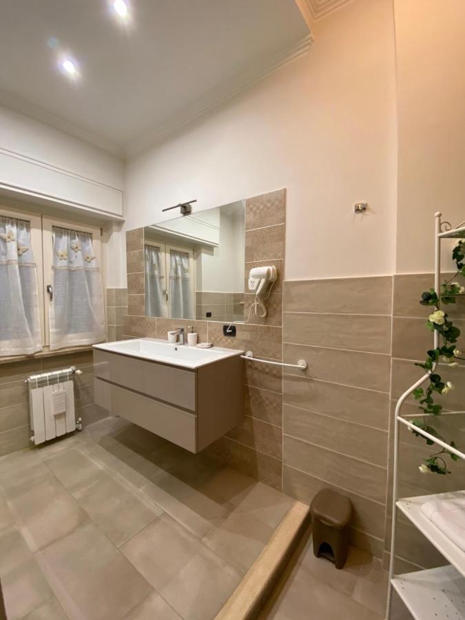 Trastevere & Gianicolo Sweet Rest Рим Экстерьер фото